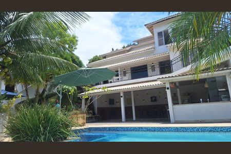 Casa de condomínio à venda com 470m², 4 quartos e 2 vagasÁrea externa