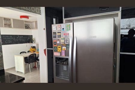 Casa de condomínio à venda com 470m², 4 quartos e 2 vagasCozinha