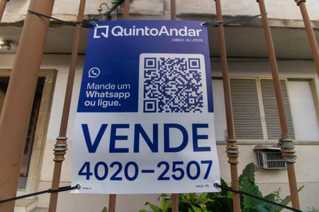 Apartamento à venda com 80m², 2 quartos e sem vagaPlaquinha 