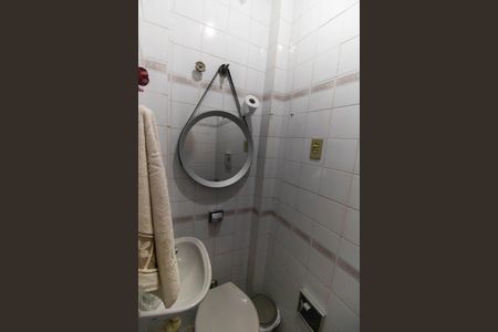 Apartamento à venda com 80m², 2 quartos e sem vagaBanheiro da Suíte