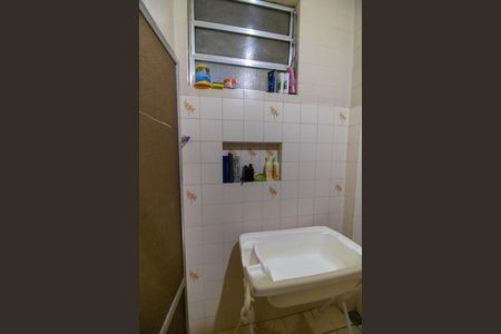 Apartamento à venda com 80m², 2 quartos e sem vagaBanheiro Social