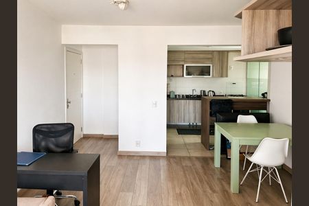 Apartamento para alugar com 130m², 3 quartos e 1 vagaSala