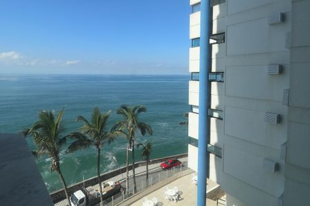 Apartamento para alugar com 230m², 4 quartos e 2 vagasVista