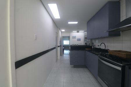 Apartamento para alugar com 230m², 4 quartos e 2 vagasCozinha