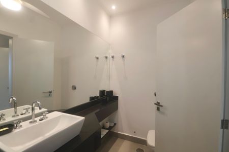 Apartamento para alugar com 230m², 4 quartos e 2 vagasBanheiro Suíte