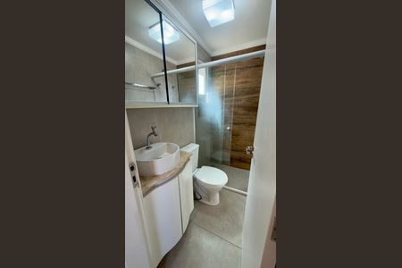 Apartamento à venda com 56m², 2 quartos e 2 vagas Apartamento à venda com 56m², 2 quartos e 2 vagasBanheiro