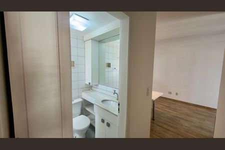 Apartamento à venda com 56m², 2 quartos e 2 vagas Apartamento à venda com 56m², 2 quartos e 2 vagasBanheiro