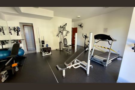 Apartamento à venda com 56m², 2 quartos e 2 vagas Apartamento à venda com 56m², 2 quartos e 2 vagasAcademia
