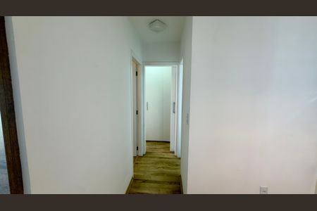 Apartamento à venda com 56m², 2 quartos e 2 vagas Apartamento à venda com 56m², 2 quartos e 2 vagasCorredor