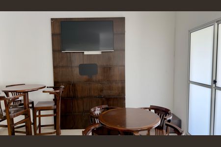 Apartamento à venda com 56m², 2 quartos e 2 vagas Apartamento à venda com 56m², 2 quartos e 2 vagasSalão de Festas