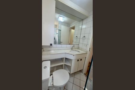 Apartamento à venda com 56m², 2 quartos e 2 vagas Apartamento à venda com 56m², 2 quartos e 2 vagasBanheiro