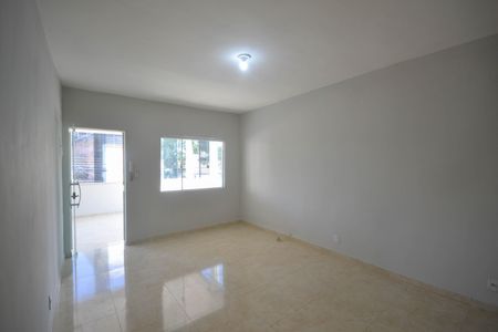 Apartamento para alugar com 2 quartos, 91m² em Califórnia, Nova Iguaçu