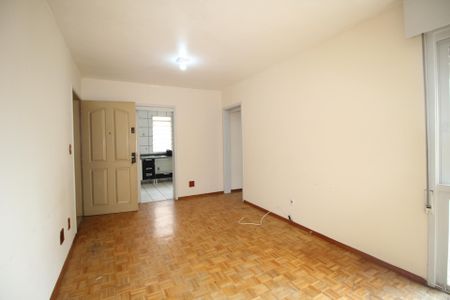 Apartamento à venda com 80m², 2 quartos e sem vagaSala