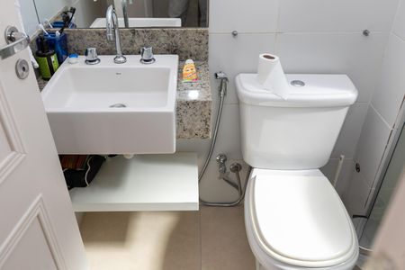 Apartamento para alugar com 90m², 3 quartos e 2 vagasBANHEIRO QUARTO 2 SUITE