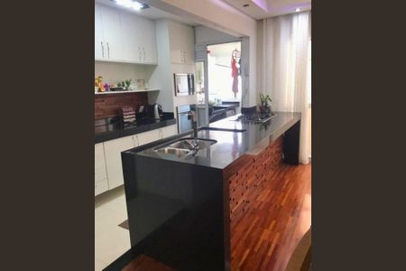 Apartamento à venda com 62m², 2 quartos e 1 vagaCozinha