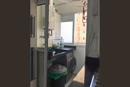 Apartamento à venda com 62m², 2 quartos e 1 vagaÁrea de Serviço