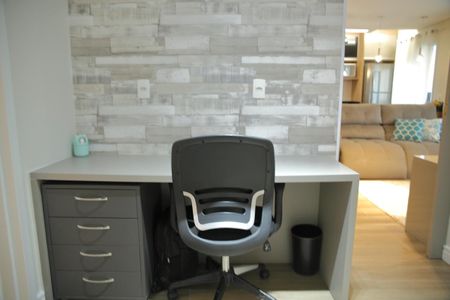 Apartamento à venda com 172m², 3 quartos e 3 vagasHall dos quartos ( escritório) 