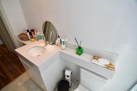 Apartamento para alugar com 70m², 2 quartos e 1 vagaBanheiro Suíte