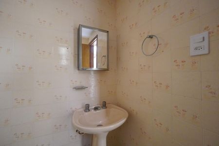 Casa para alugar com 149m², 4 quartos e 2 vagasBanheiro de serviço