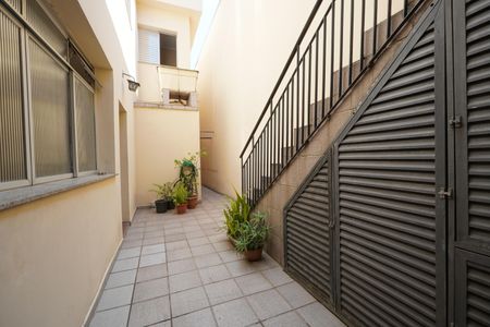 Casa para alugar com 149m², 4 quartos e 2 vagasQuintal