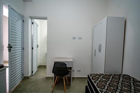 Quarto/Sala de kitnet/studio para alugar com 1 quarto, 10m² em Rio Pequeno, São Paulo