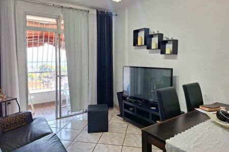 Apartamento para alugar com 70m², 2 quartos e 1 vagaSala