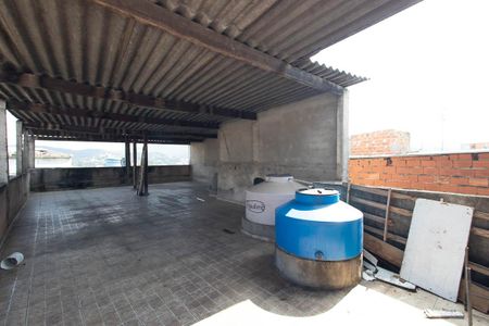 Casa para alugar com 80m², 2 quartos e 1 vagaVaranda