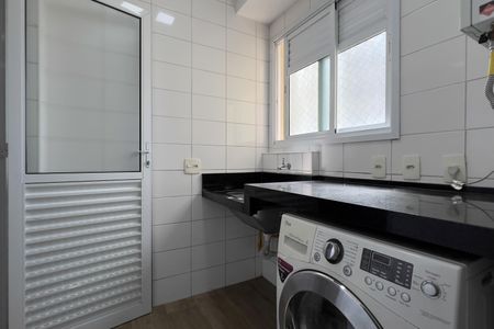Apartamento para alugar com 92m², 2 quartos e 2 vagasCozinha e Área de Serviço