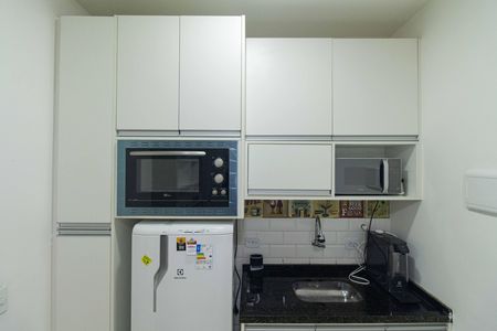 Studio para alugar com 37m², 1 quarto e sem vaga Studio para alugar com 37m², 1 quarto e sem vagaCozinha