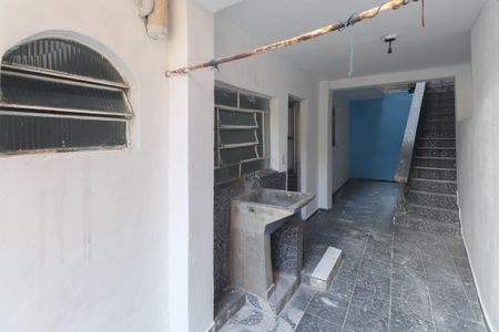 Casa para alugar com 55m², 2 quartos e sem vagaÁrea de Serviço