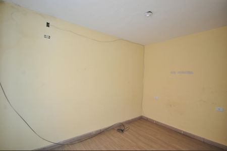 Casa para alugar com 65m², 2 quartos e 1 vagaQuarto Suíte