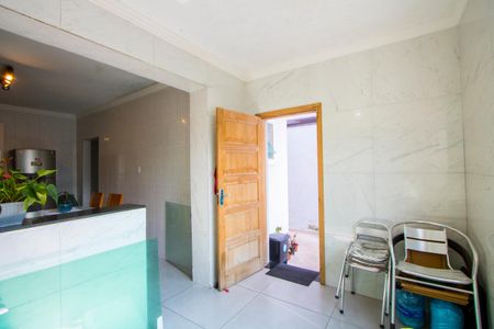 Casa à venda com 114m², 2 quartos e 2 vagas Casa à venda com 114m², 2 quartos e 2 vagasÁrea de serviço