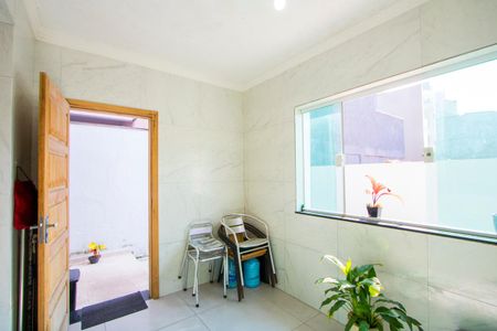 Casa à venda com 114m², 2 quartos e 2 vagas Casa à venda com 114m², 2 quartos e 2 vagasÁrea de serviço