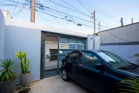 Casa à venda com 114m², 2 quartos e 2 vagas Casa à venda com 114m², 2 quartos e 2 vagasGaragem