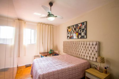 Casa à venda com 114m², 2 quartos e 2 vagas Casa à venda com 114m², 2 quartos e 2 vagasQuarto 1
