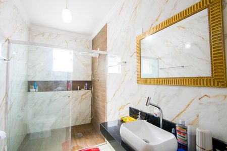 Casa à venda com 114m², 2 quartos e 2 vagas Casa à venda com 114m², 2 quartos e 2 vagasBanheiro