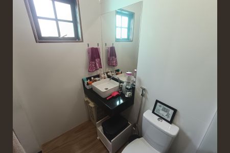 Banheiro de casa para alugar com 3 quartos, 190m² em Marq Marica, Maricá