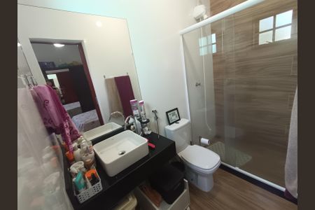 Casa para alugar com 190m², 3 quartos e 3 vagasBanheiro 
