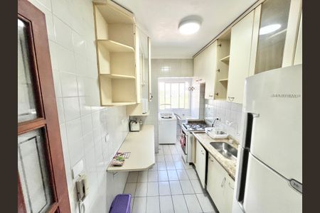 Apartamento para alugar com 56m², 2 quartos e 2 vagasCozinha e Área de Serviço