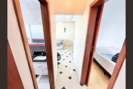 Apartamento para alugar com 56m², 2 quartos e 2 vagasCorredor