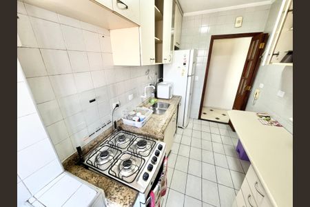 Apartamento para alugar com 56m², 2 quartos e 2 vagasCozinha e Área de Serviço