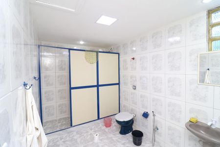 Casa para alugar com 110m², 3 quartos e 2 vagasBanheiro Suíte 2