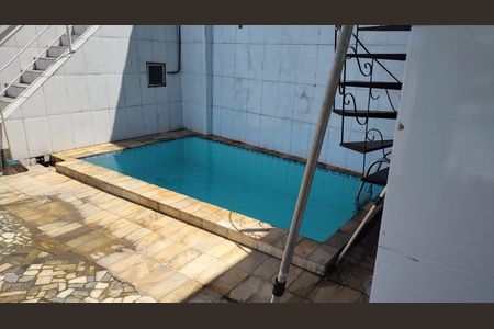 Casa para alugar com 110m², 3 quartos e 2 vagasPiscina