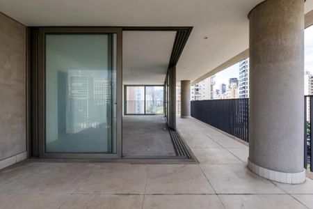 Apartamento à venda com 231m², 3 quartos e 4 vagas Apartamento à venda com 231m², 3 quartos e 4 vagasFoto 01