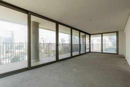 Apartamento à venda com 231m², 3 quartos e 4 vagas Apartamento à venda com 231m², 3 quartos e 4 vagasFoto 01