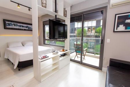 Foto 01 de apartamento para alugar com 1 quarto, 34m² em Vila Madalena, São Paulo