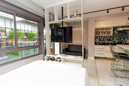 Foto 02 de apartamento para alugar com 1 quarto, 34m² em Vila Madalena, São Paulo