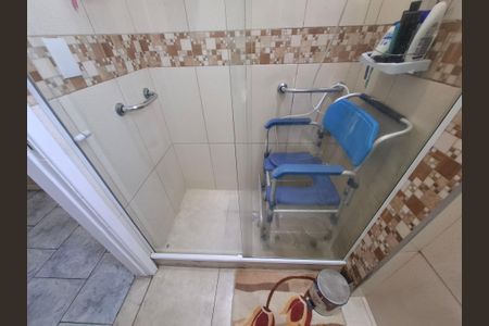 Apartamento à venda com 129m², 3 quartos e sem vagaBanheiro 