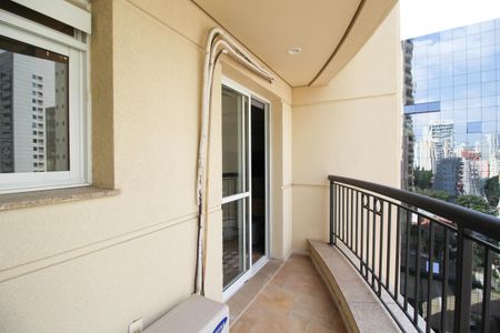 Varanda de apartamento para alugar com 2 quartos, 38m² em Vila Nova Conceição, São Paulo
