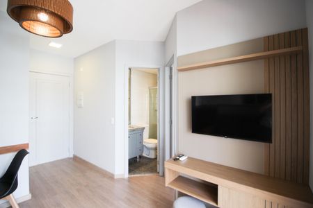 Sala de apartamento para alugar com 2 quartos, 38m² em Vila Nova Conceição, São Paulo